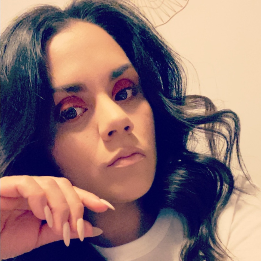 Meet your Posher, Irene